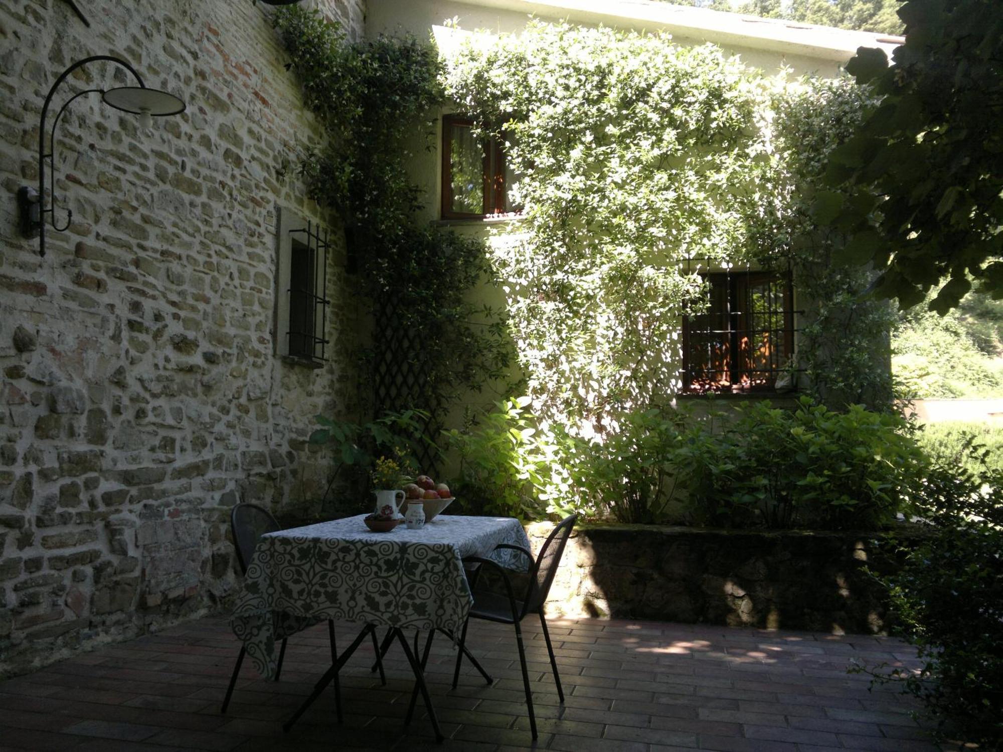 Casale Degli Ulivi Vila Gualdo Tadino Exterior foto