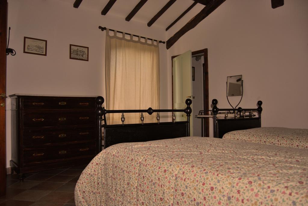 Casale Degli Ulivi Vila Gualdo Tadino Quarto foto