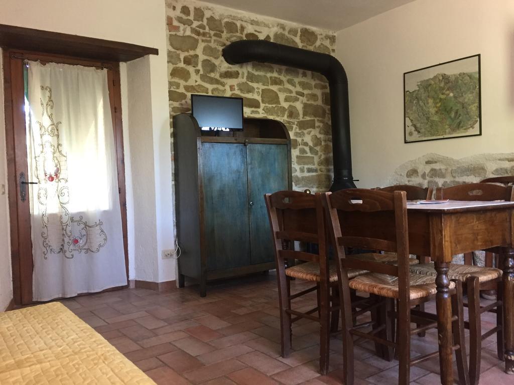 Casale Degli Ulivi Vila Gualdo Tadino Exterior foto